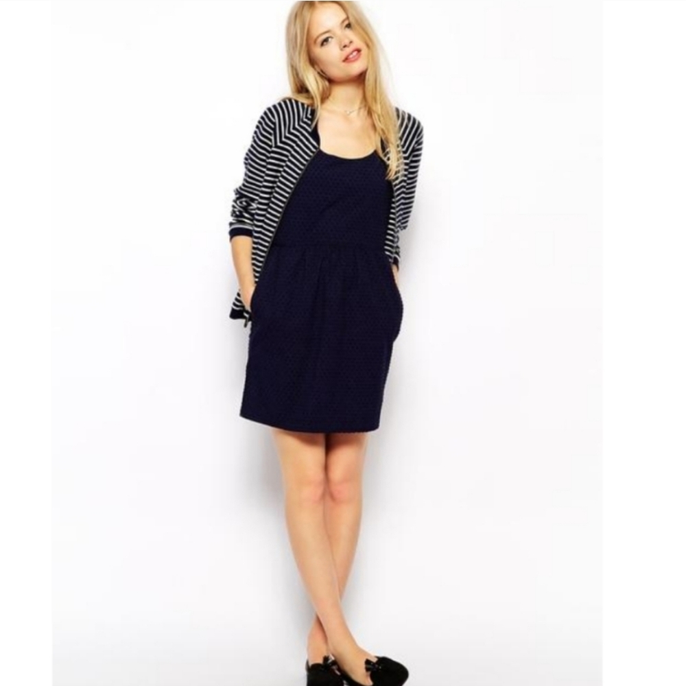 Jack Wills Navy Dress size 6. Has pockets!